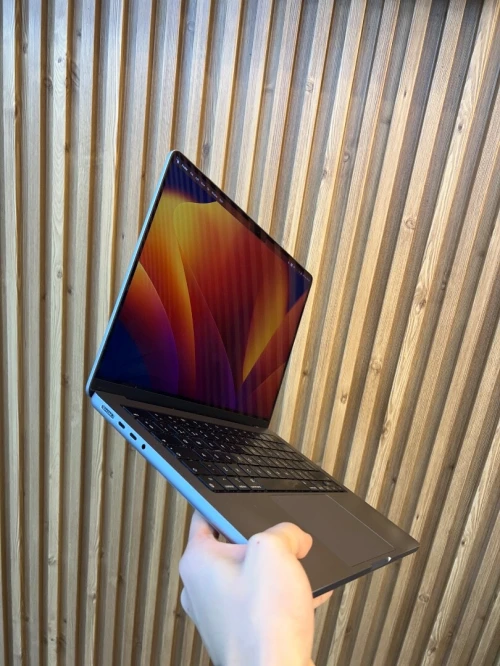 MACBOOK PRO M3 14 INCH 8GB 512GB