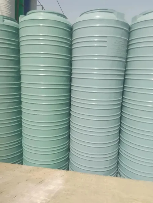 Citernes plastique votre eau de 200 litres à 10 000 litres