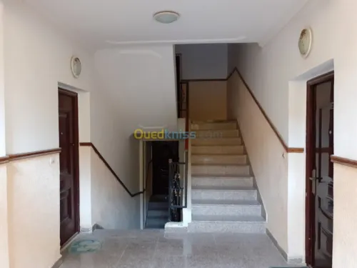 Location Appartement F2 Alger Souidania