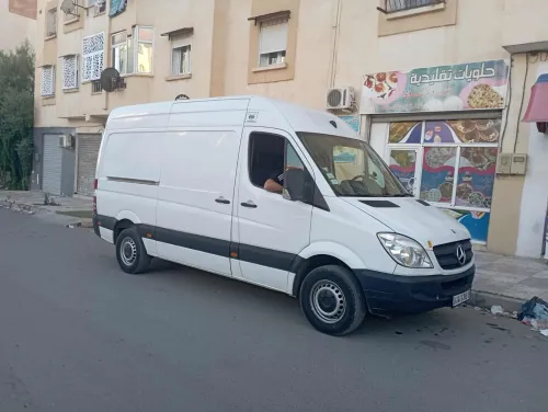 Mercedes Benz 311cdi 2015