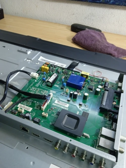  Reparation  ( Tv ancien model et écran plat led ) à domicile 