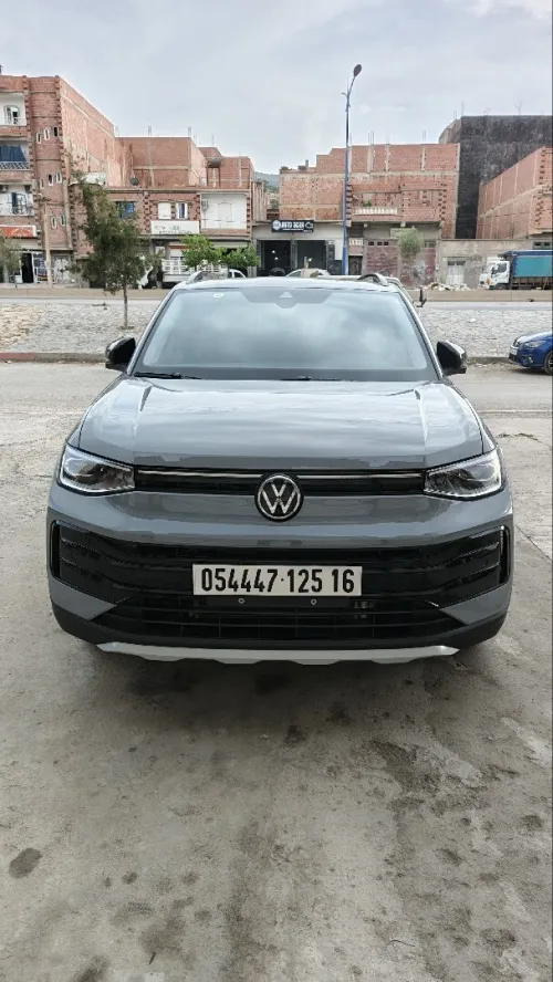 Volkswagen Tharu  2025 Elite Edition 