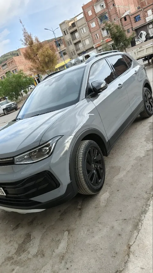 Volkswagen Tharu  2025 Elite Edition 
