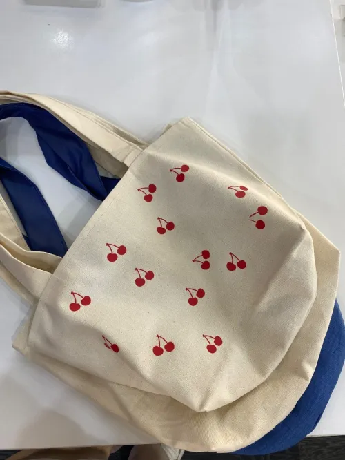 Tote bag 