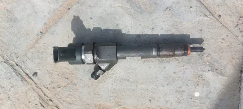 INJECTEURS 1.9 DCI