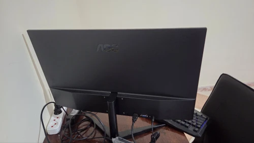 Écran AOC27"
