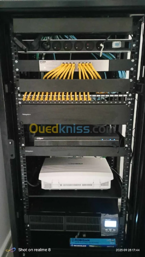  Installation des réseaux informatiques et standards téléphonique 