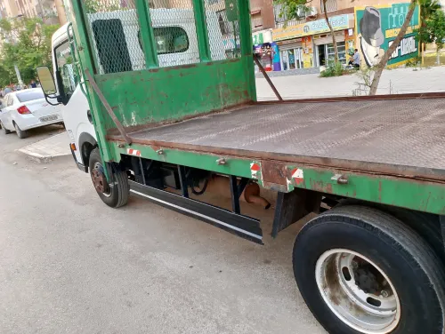 Nissan cabstar Nt400 2014