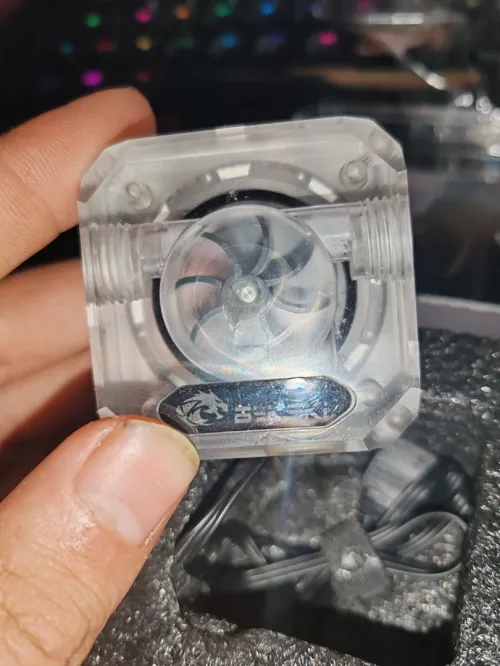 Watercooling Custom (Débitmètre Argb + Filtre)