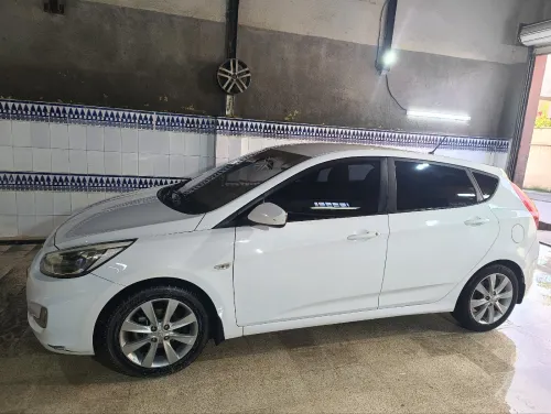 Hyundai Accent RB  5 portes 2017 