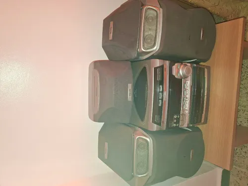 Mini chaîne Philips 1800 W