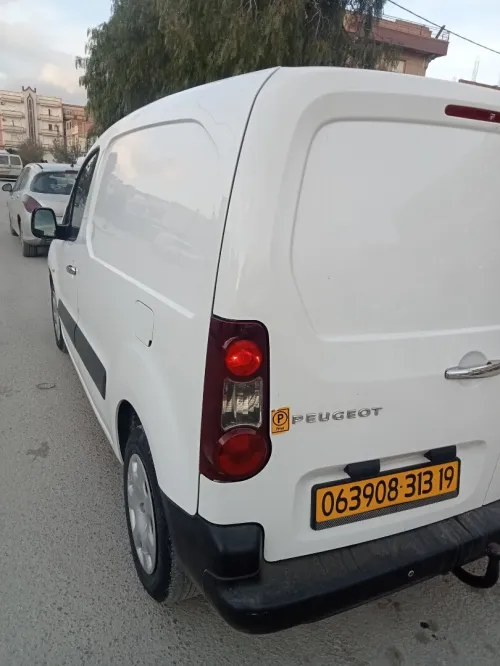 Peugeot Partner 2013 P9