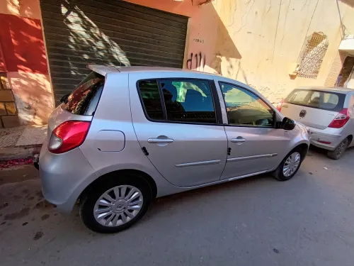 Renault Clio 3 2012 Night and Day