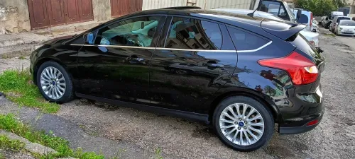 Ford Focus 5 portes 2013 Titanium