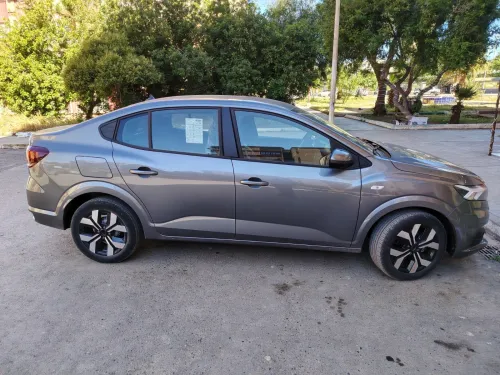 Dacia Logan 2026 Essential