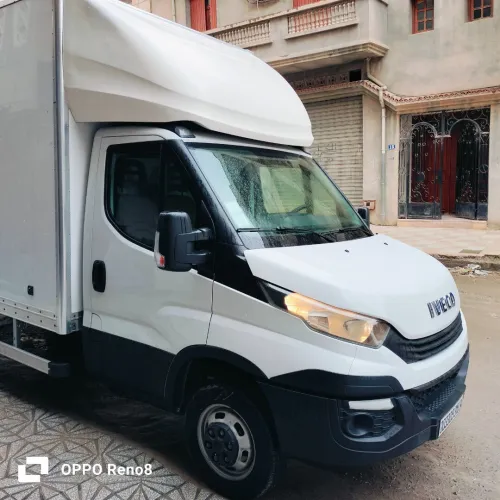 IVECO 35-150 CONTENAIRE 2018