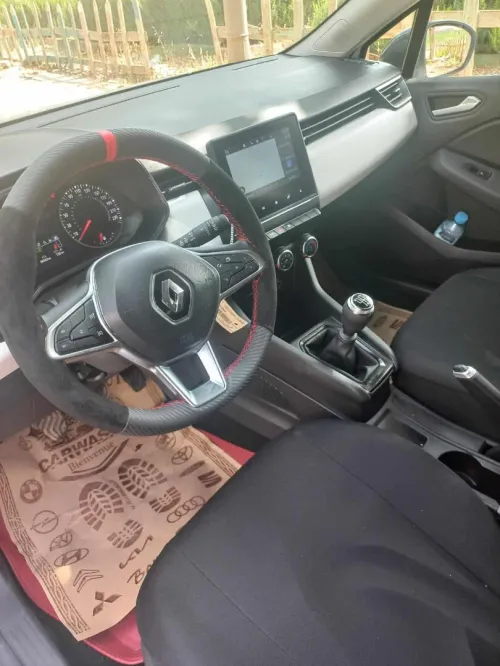 Renault Clio 5  2023 Authentic