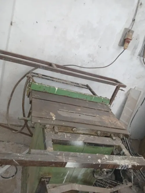 Matériaux menuiserie bois et aluminium