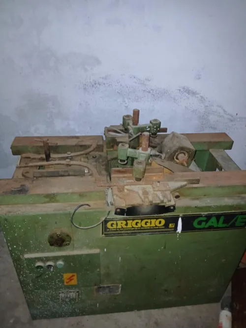Matériaux menuiserie bois et aluminium