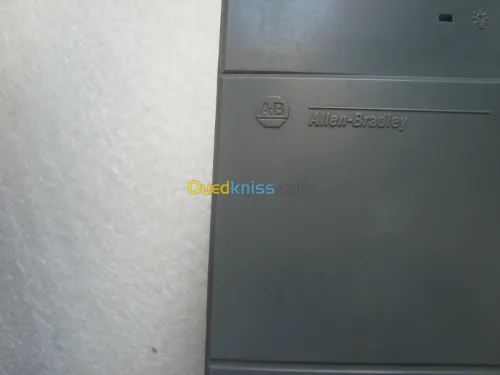 PLC  GE FANUC SERIES 90-30 & Allen bradley SLC500