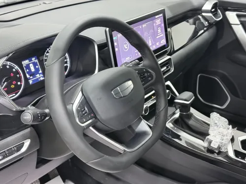 Geely Coolray 2025 Soupe Max