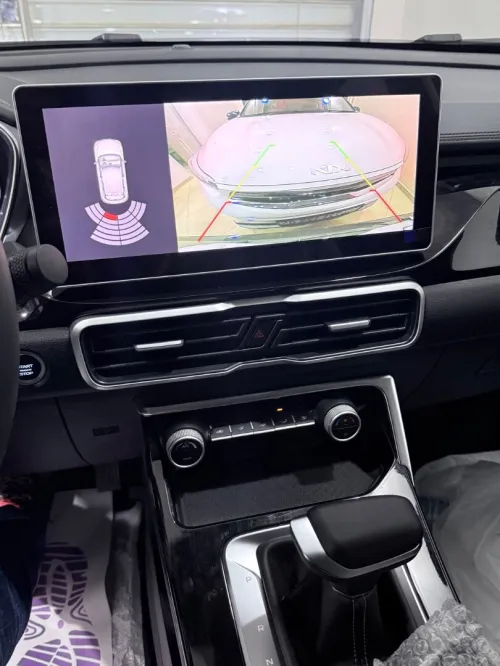 Geely Coolray 2025 Soupe Max