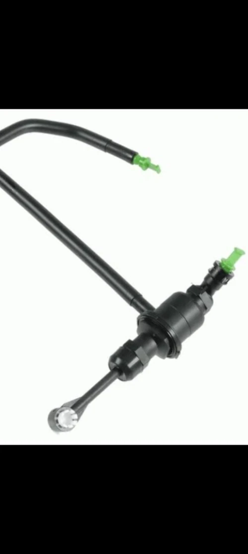 Pompe d'embrayage clio3 