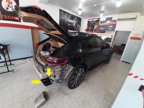 Sortie d'échappement pour PORSCHE MACAN   