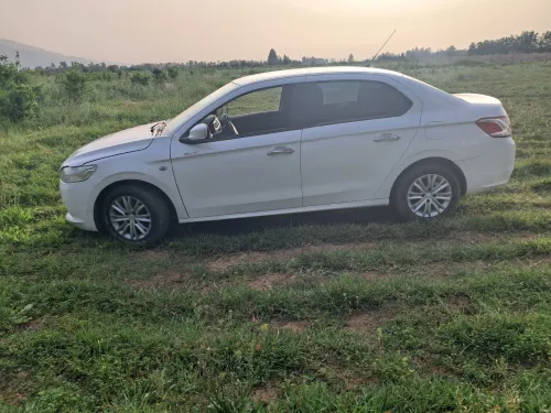 Peugeot 301 2013 Active