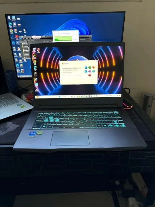 MSI Thin 15 B13UC