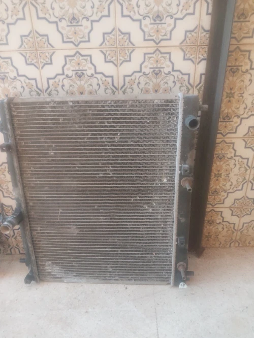 radiateur d'eau Terios et grandmax D'ORIGINE