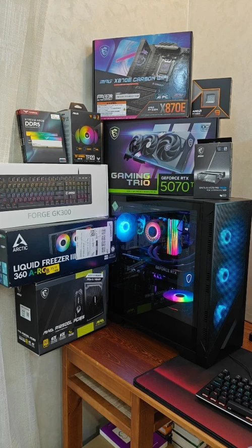 Configuration Gamer / Workstation Ultra Haut de Gamme  Ryzen 9 9950x+ RTX 5070 Ti