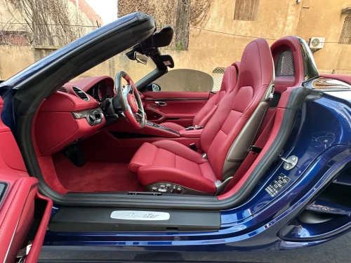 Porsche Boxster 718 2025 Style plus édition carbone