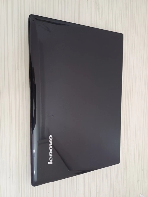 Lenovo ldeapad g50-80 i5 5600u 6gb AMD RADEON R5 M330 + un Cartable GRATUIT