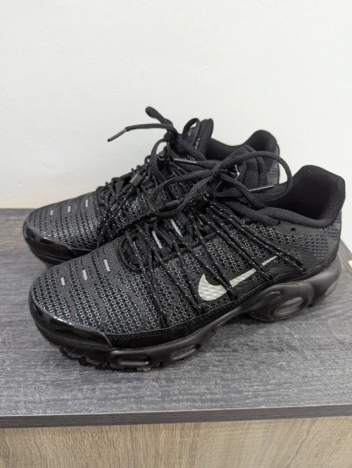 Nike tn blzck