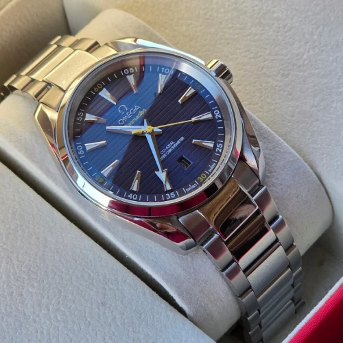 Montre Omega Seamaster Aqua Terra Coffret