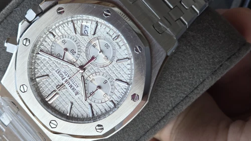 Audemars Piguet fond blanc avec  Coffret (Réplique 1er) 