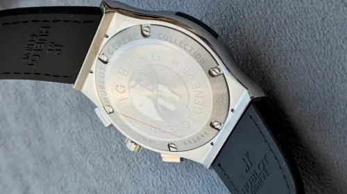Montre Hublot (Promo Fin d'année) 