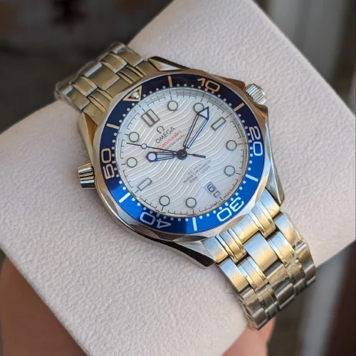 Montre Omega Seamaster Diver 300