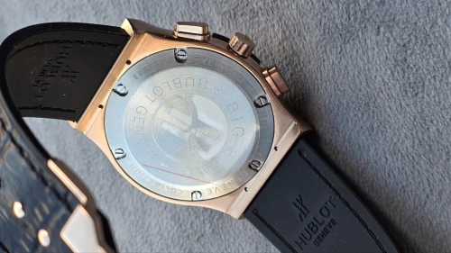 Montre Hublot (Promo Fin d'année) 