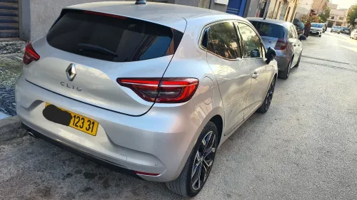 Renault Clio 5  2023 Evolution