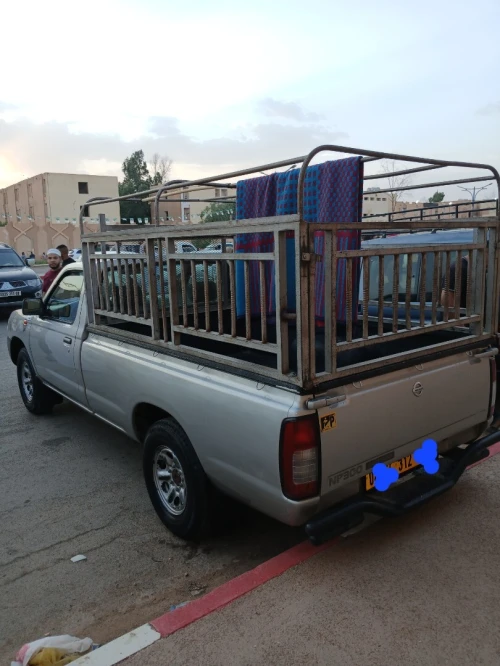 Nissan Pickup 2012 Pickup