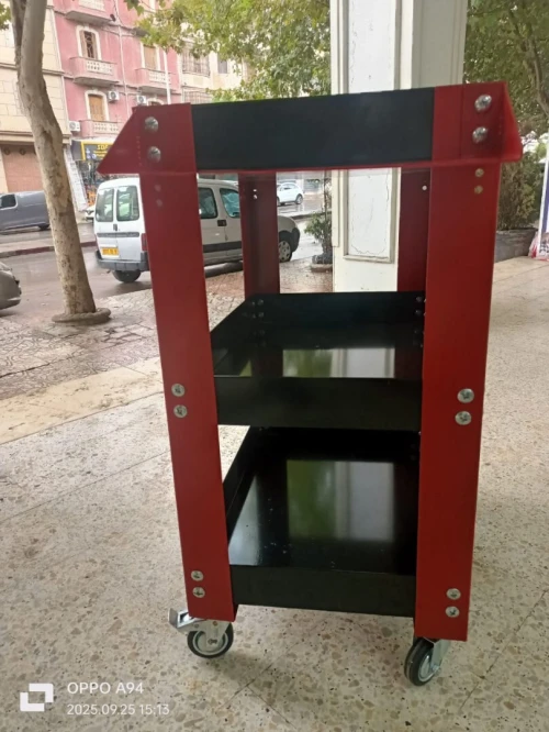 Chariot Mécanicien professionnel à  3 plateaux avec porte outils 