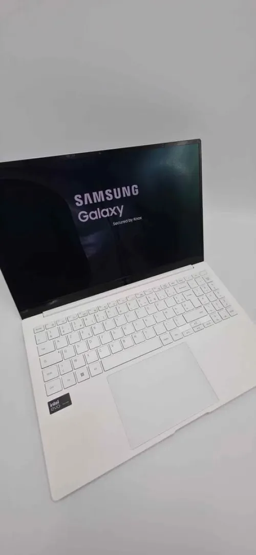 Samsung Galaxy BOOK 2 PRO