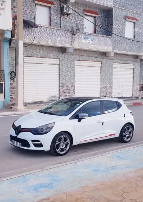 Renault Clio 4 2015 GT Line +