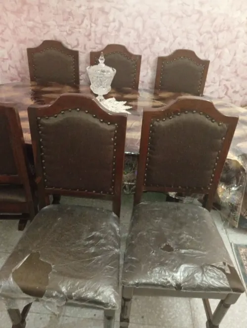 Table salon mangé