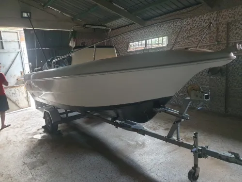 Bateaux hors bord open 500 moteur yamaha 80cv