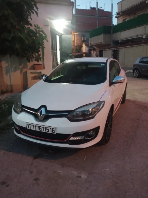 Renault Megane 3 2015 New Play