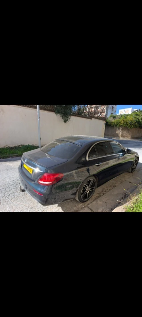 Mercedes Classe E 2017 AVANTGARDE Pack AMG