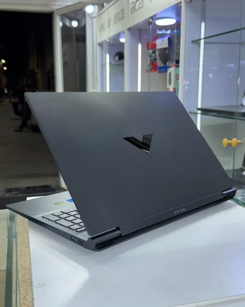 LAPTOP HP VICTUS 16 / I7-11GNR / RTX 3050 / 16GB 